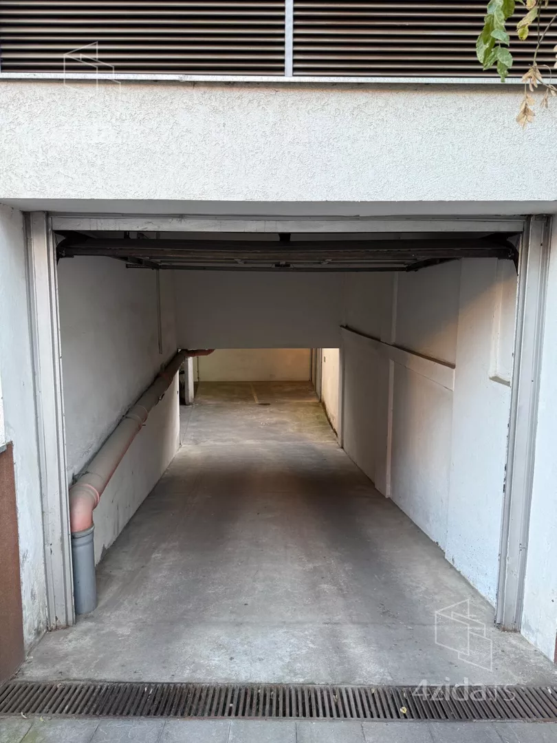 Garaža | 4zida