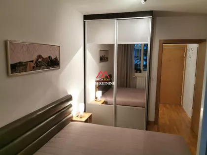 Šumadijska | 4zida.rs