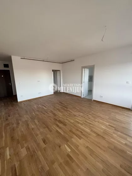 Karađorđeva | 4zida.rs