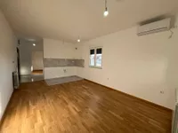 Beograd, Surčin opština, Surčin (mesto) | 4zida.rs | 4zida.rs