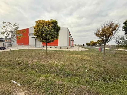 INDUSTRIJSKA ZONA | 4zida.rs