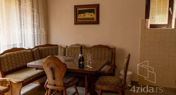3-etažna kuća | 4zida