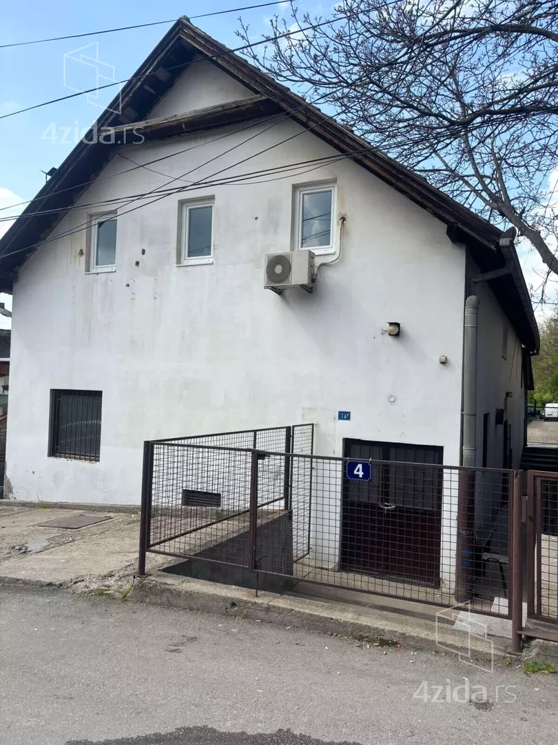 Poslovni prostor | 4zida