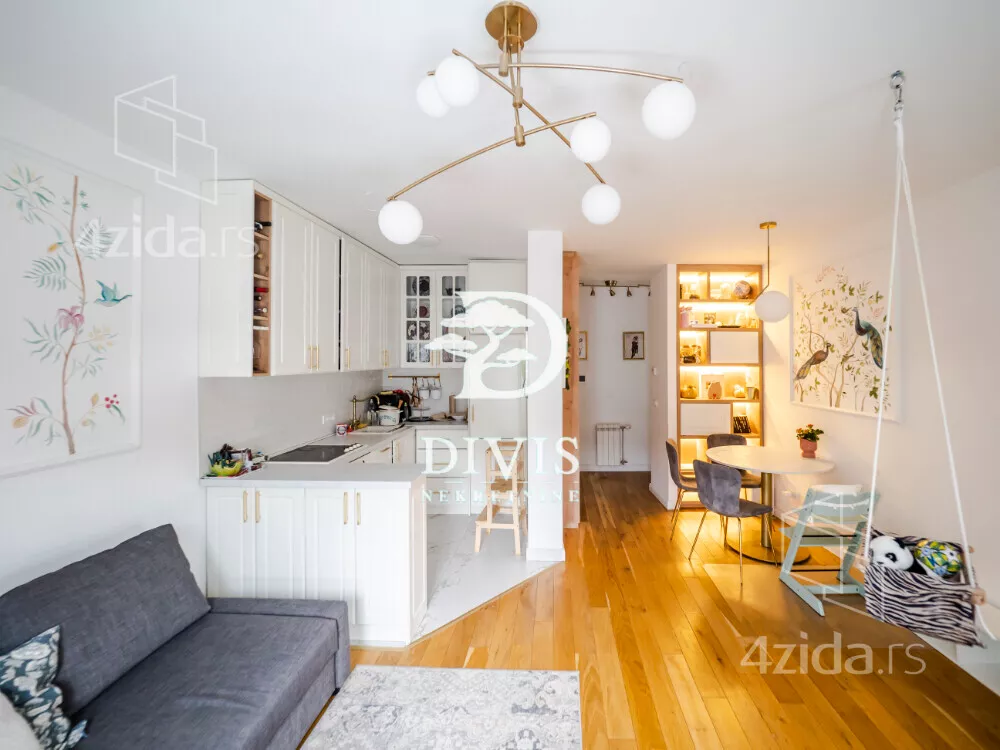 Troiposoban stan | 4zida