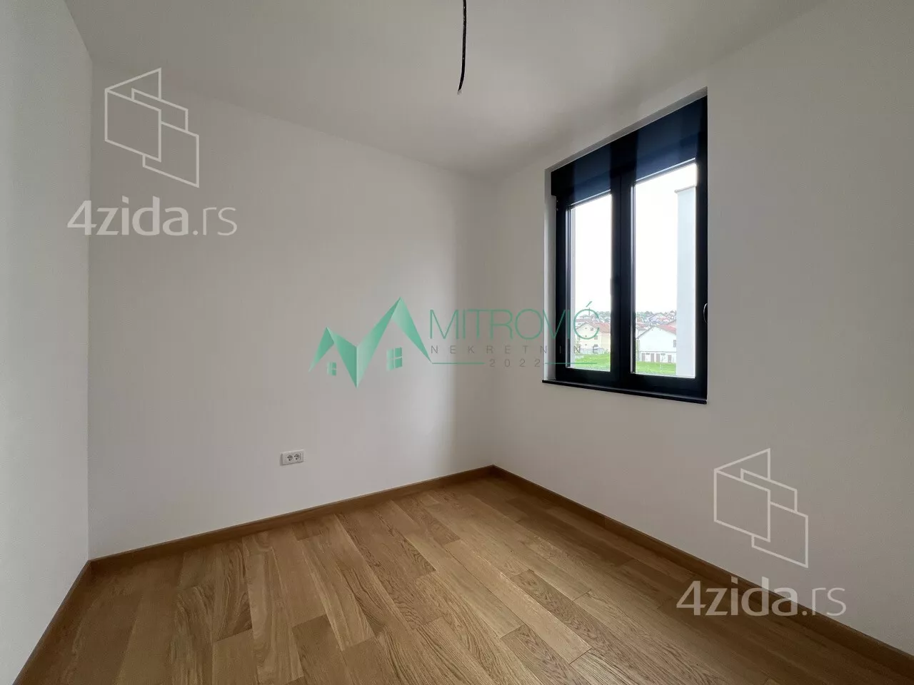 Petosoban stan | 4zida