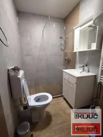 Grbavica | 4zida.rs