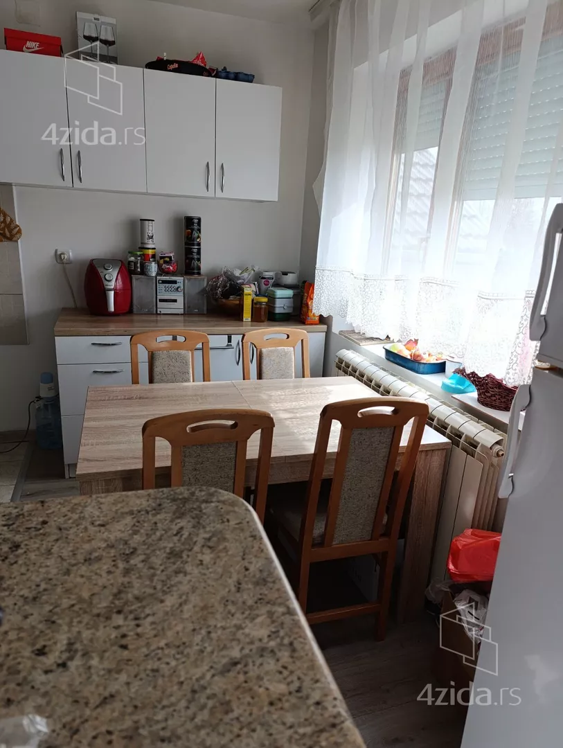 3-etažna kuća | 4zida