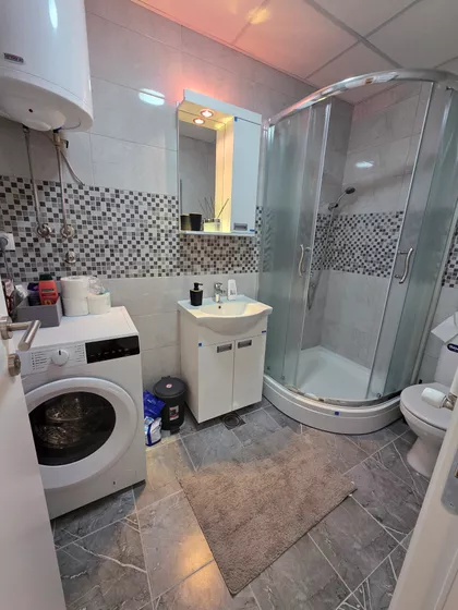 Crnogorska 9 | 4zida.rs