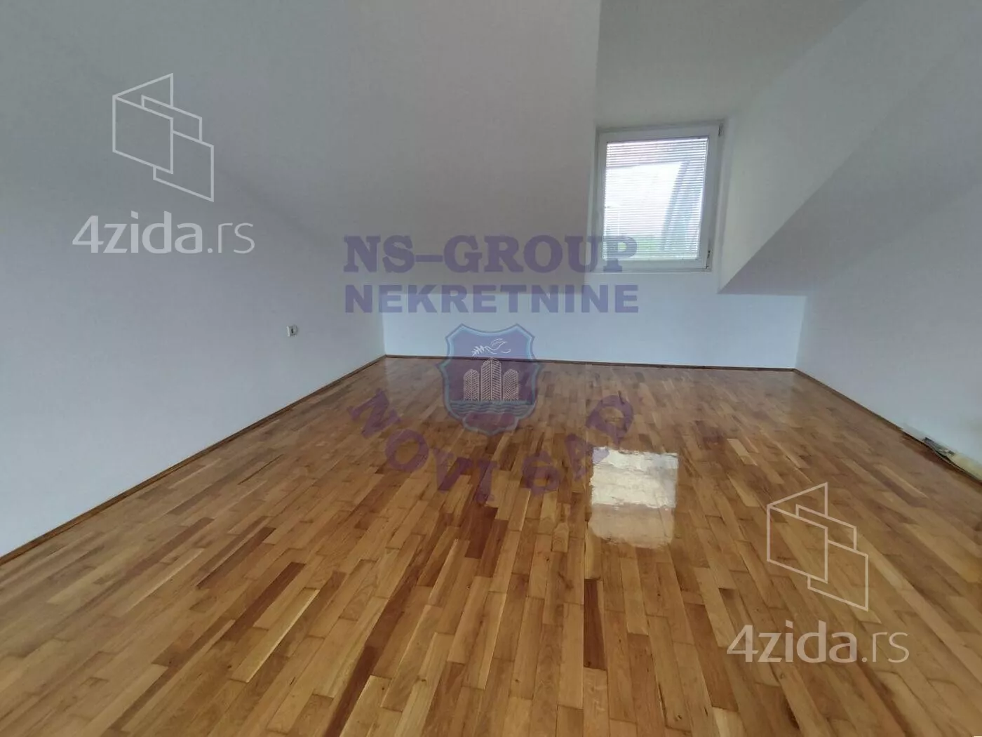 Šestosoban stan | 4zida