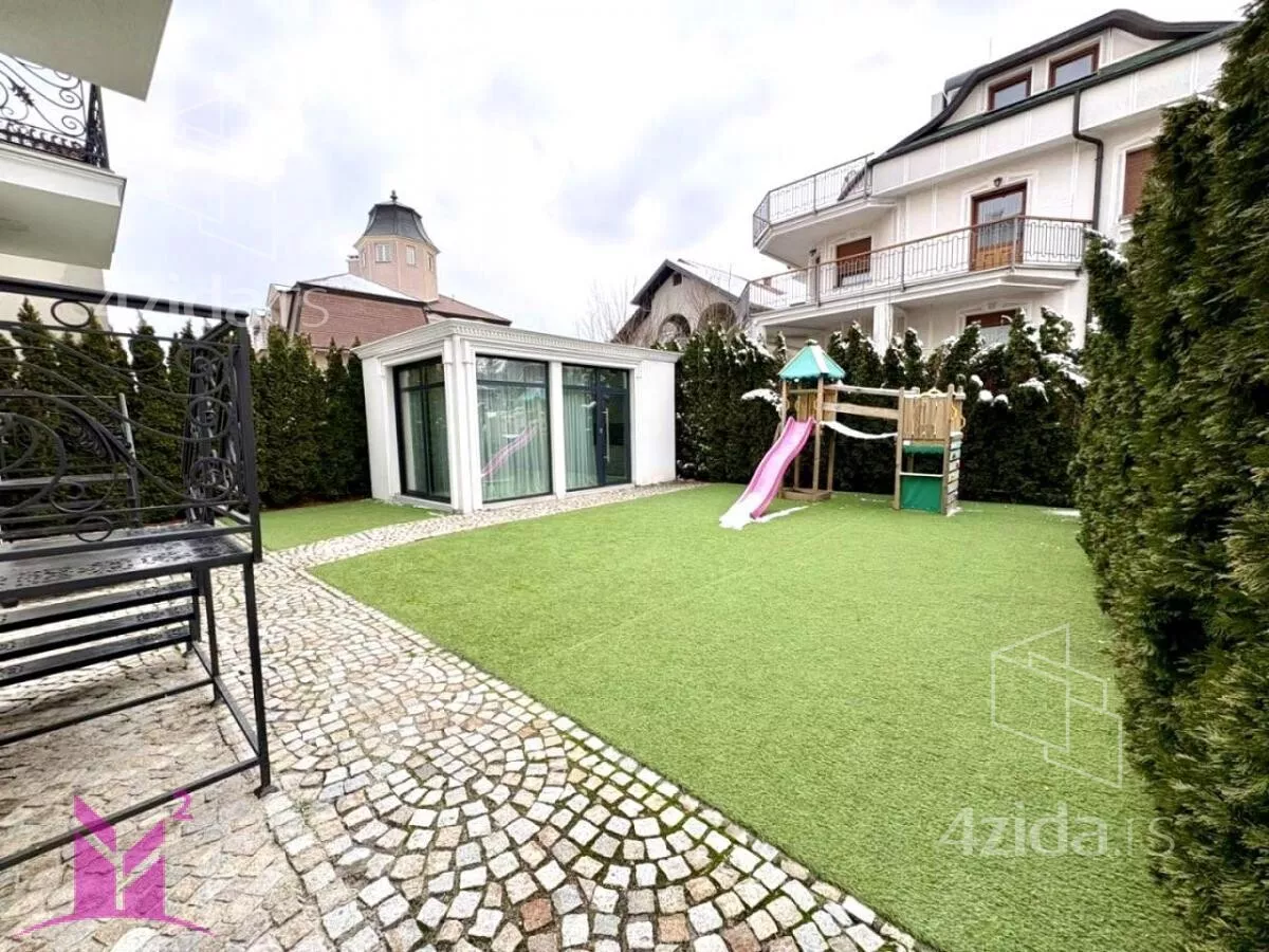 Troiposoban stan | 4zida