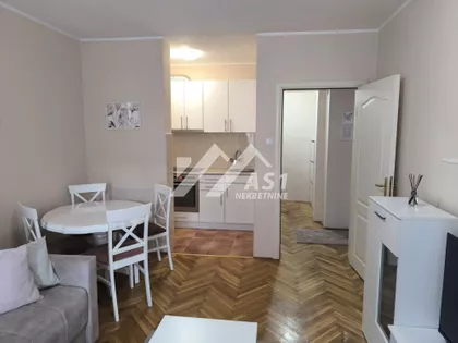 Dr Svetislava Kasapinovića | 4zida.rs