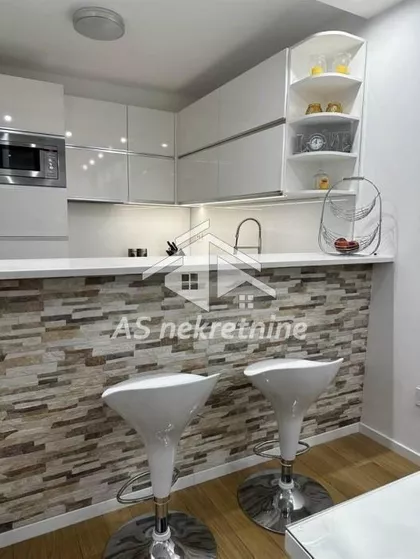 Gornji Grad | 4zida.rs