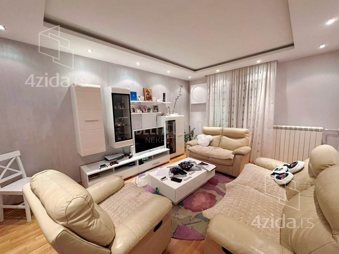 Troiposoban stan | 4zida