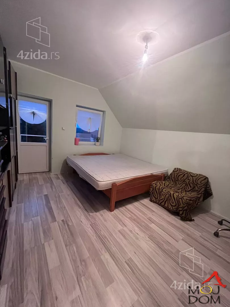 Kuća | 4zida