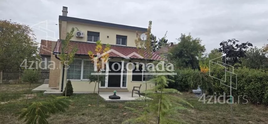 Kuća | 4zida