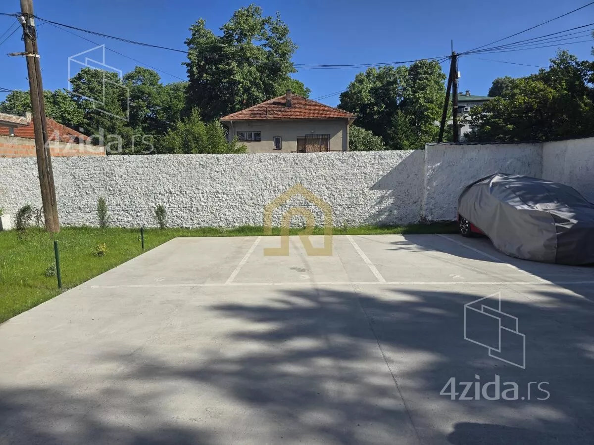 Parking | 4zida
