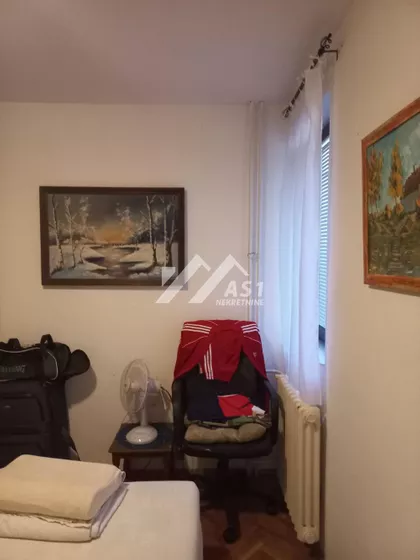 Grčkoškolska | 4zida.rs