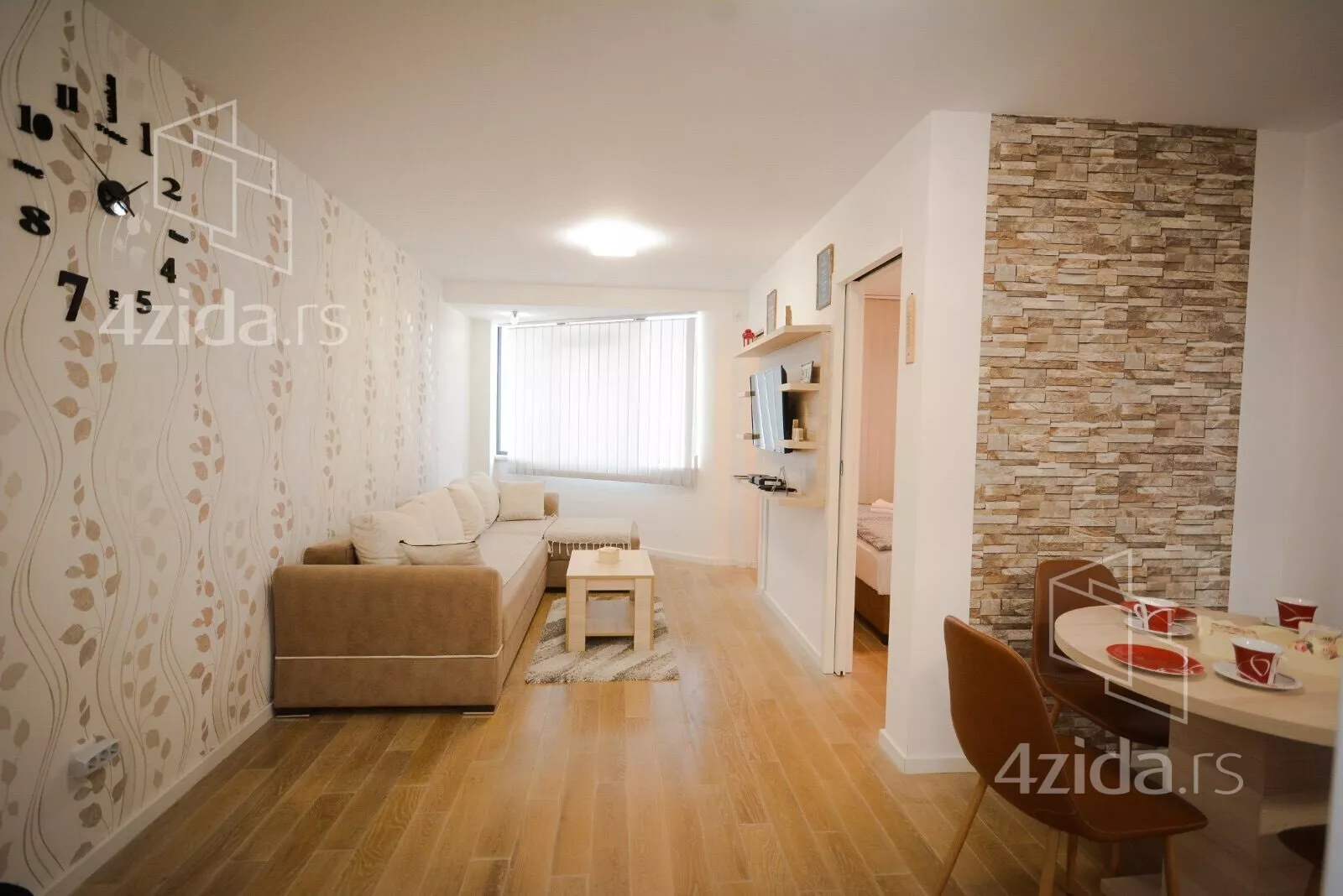 Dvosoban stan | 4zida