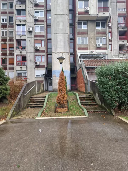 Crnotravska | 4zida.rs