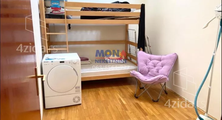 Šestosoban stan | 4zida