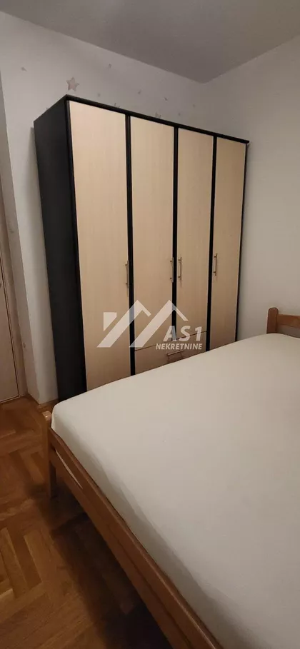 Vardarska | 4zida.rs