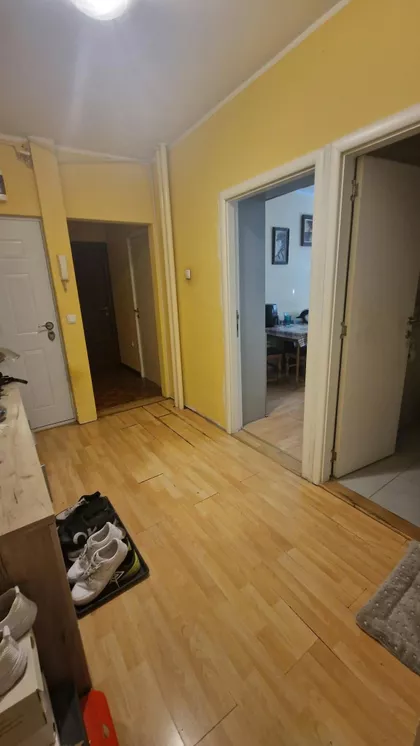 Ustanička | 4zida.rs