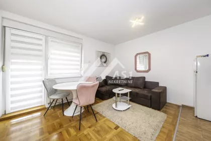 Devet Jugovića | 4zida.rs