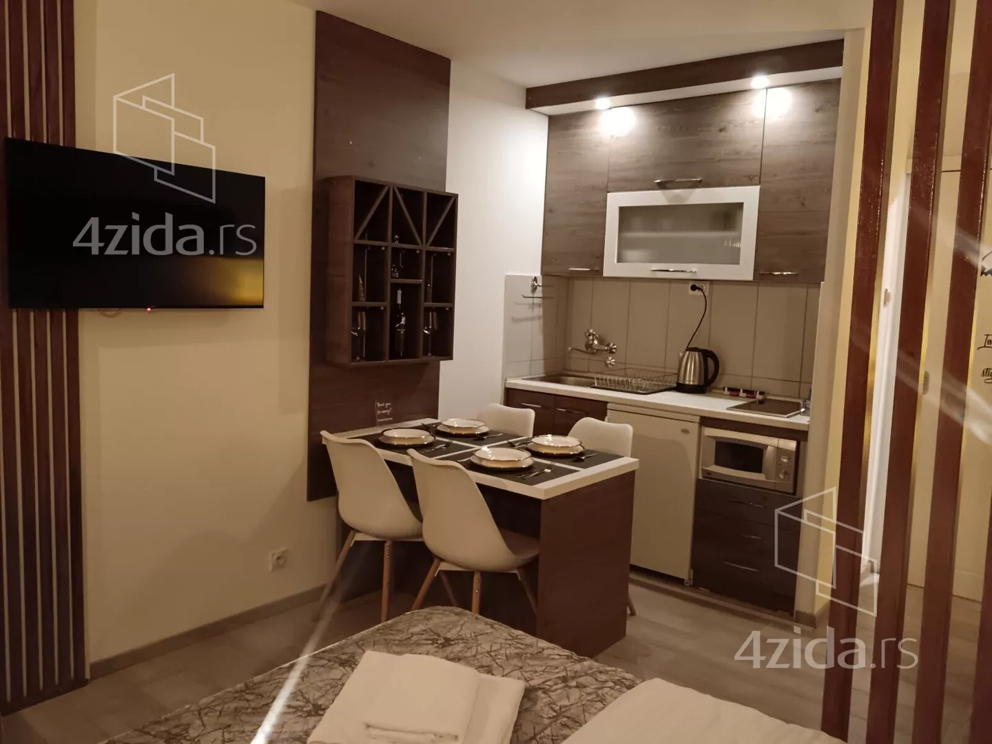 Garsonjera | 4zida