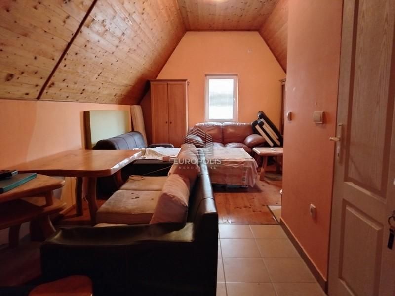 Trosoban stan, Beograd