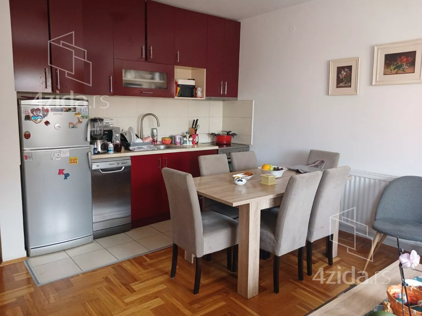 Troiposoban stan | 4zida