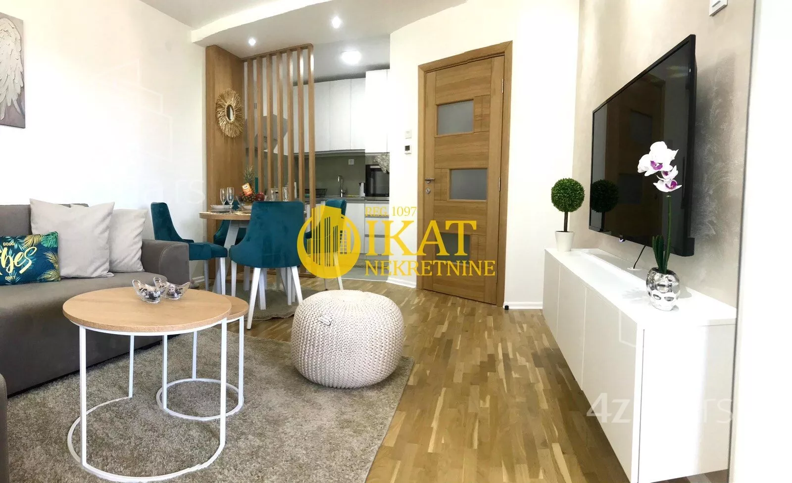 Jednoiposoban stan | 4zida