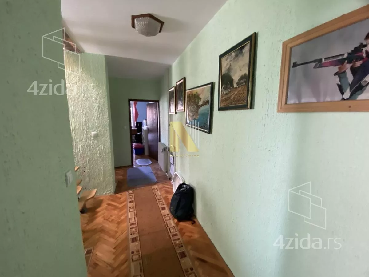 Kuća | 4zida