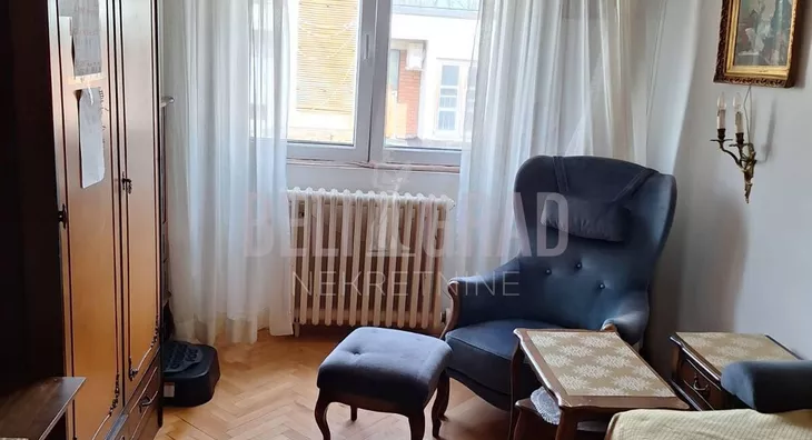 Četvoroiposoban stan | 4zida