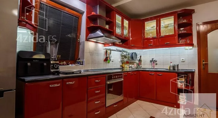 Četvorosoban stan | 4zida