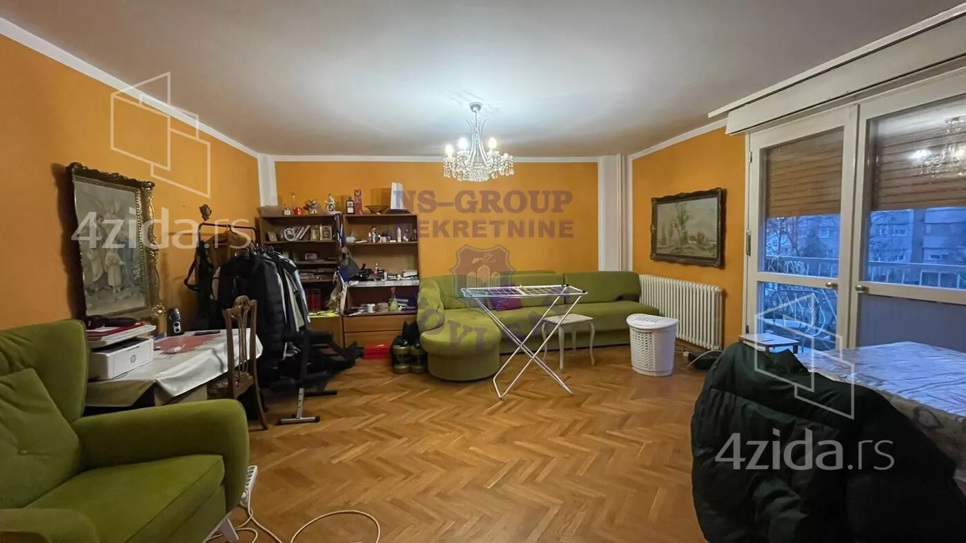 Troiposoban stan | 4zida