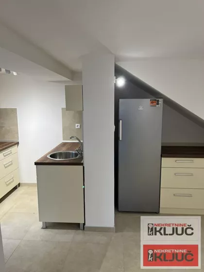 Sremska Kamenica | 4zida.rs