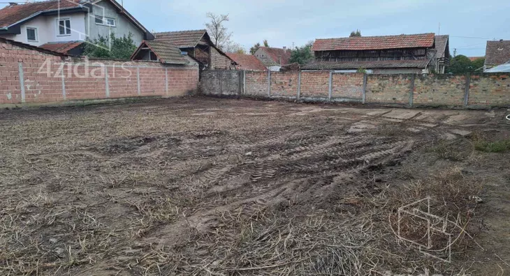 Građevinsko zemljište | 4zida