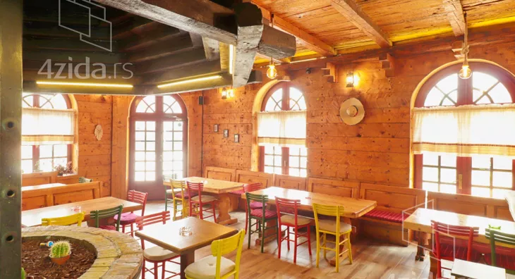 Ugostiteljski objekat | 4zida