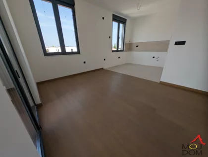 Bulevar Patrijarha Pavla (Somborski Bulevar) | 4zida.rs