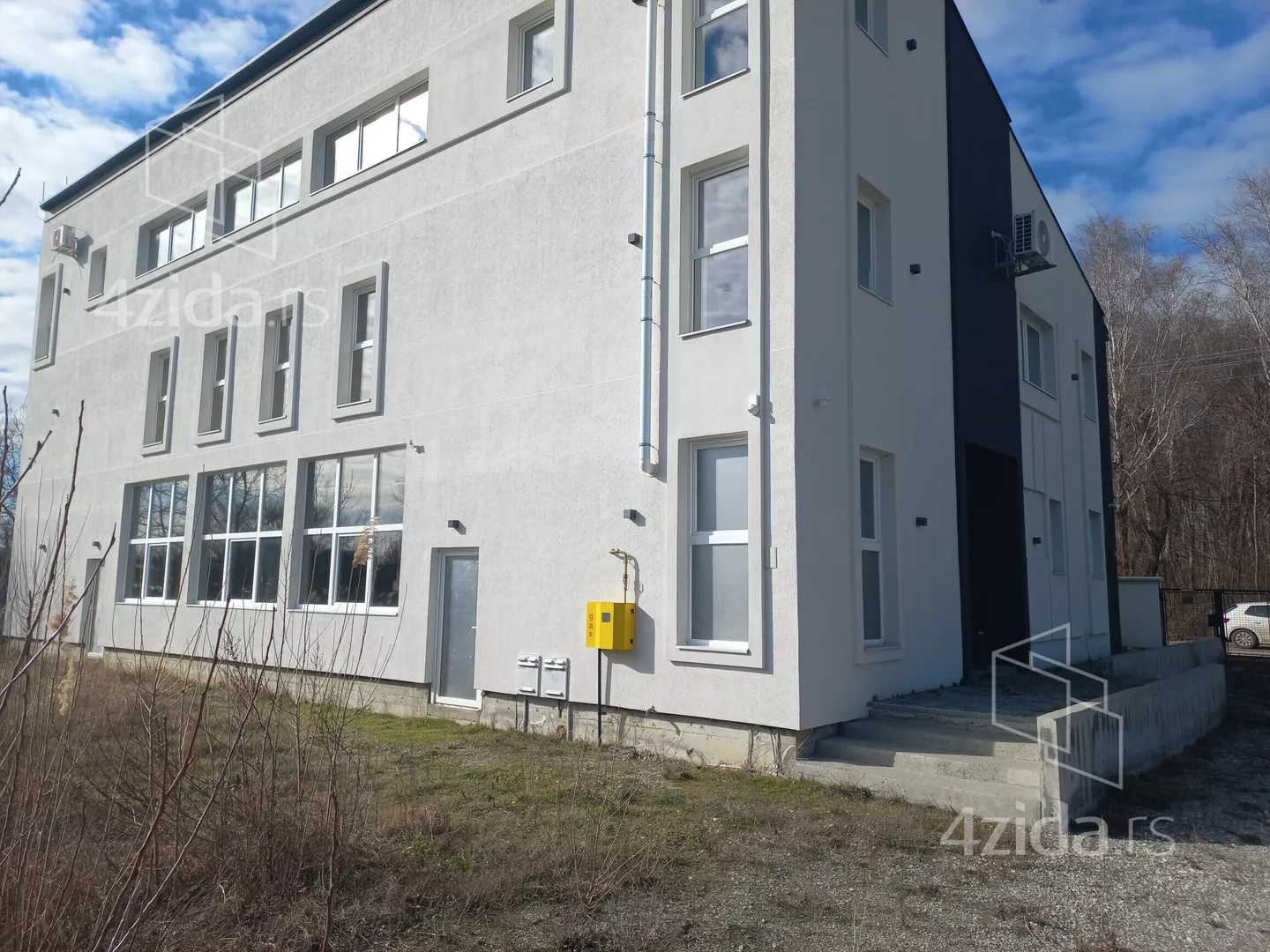 Poslovni prostor | 4zida