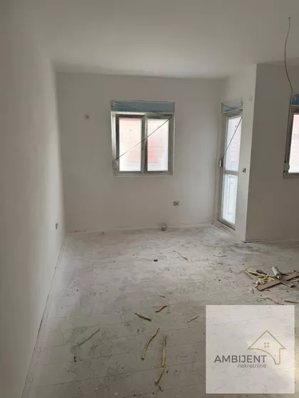 Batajnica | 4zida.rs