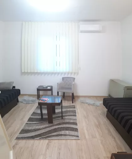 Vukov Spomenik | 4zida.rs