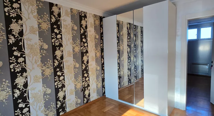 Šestosoban stan | 4zida