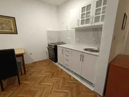 Vojvode Knićanina | 4zida.rs