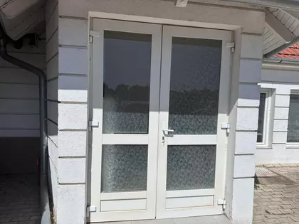 Ivana Sarića 28 | 4zida.rs