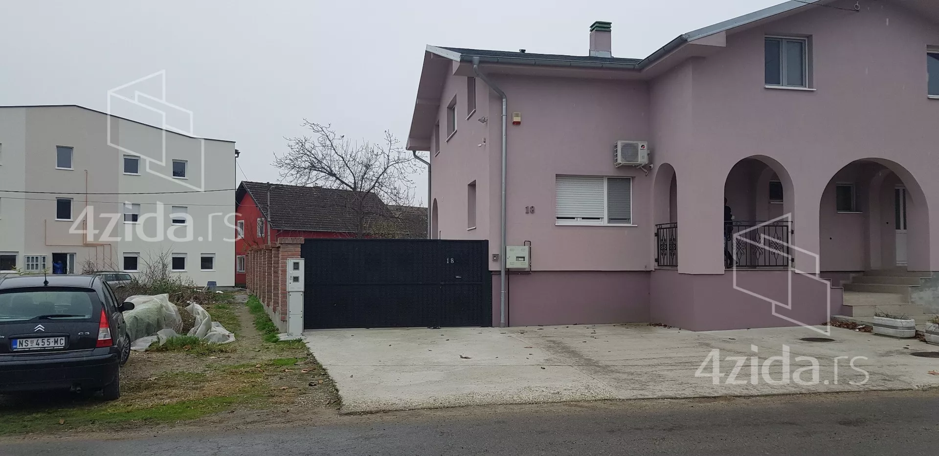 Poslovna zgrada | 4zida