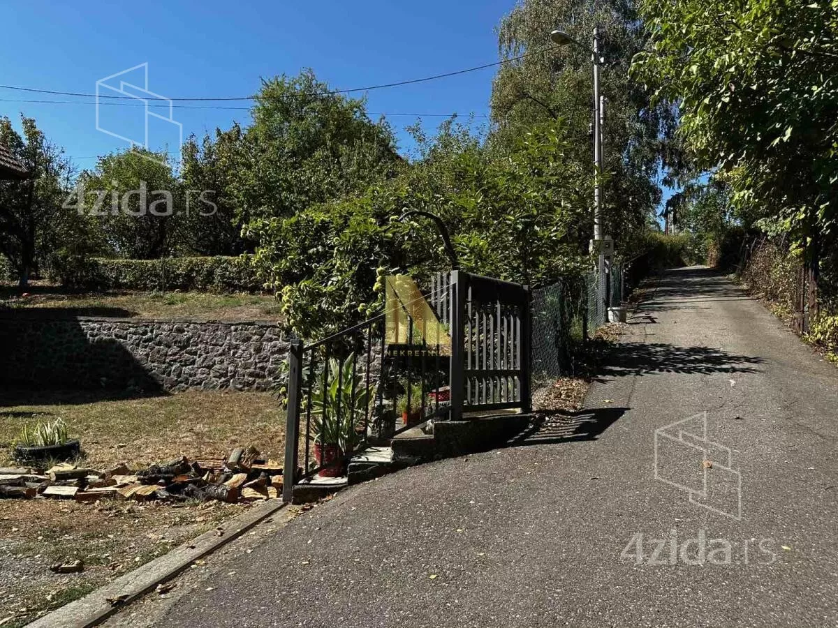 Kuća | 4zida