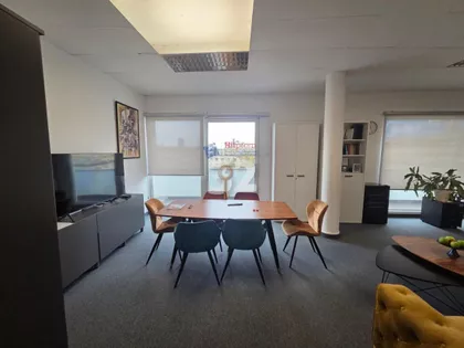 Trg Nikole Pašića | 4zida.rs