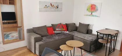 Bulevar Cara Lazara | 4zida.rs