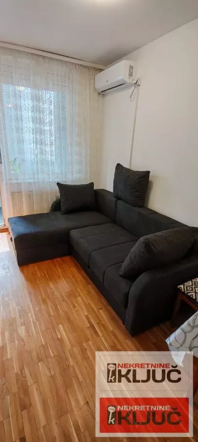 Železnička stanica | 4zida.rs